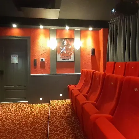 Holiday home With Cinema Sauna *