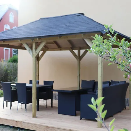 Gruppenhaus Mit German Heimkino, 18 Personen * Treuen