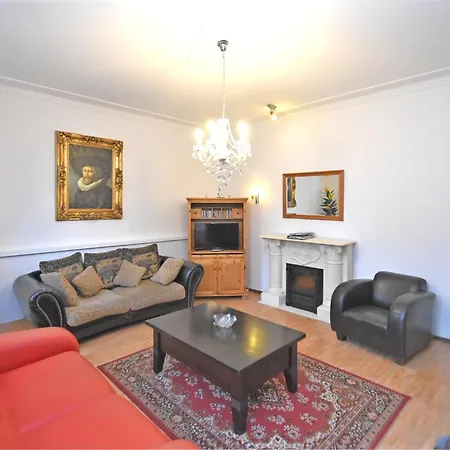 Gruppenhaus Mit German Heimkino, 18 Personen 度假居