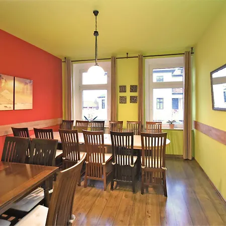 Gruppenhaus Mit German Heimkino, 18 Personen