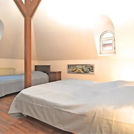 Gruppenhaus Mit German Heimkino, 18 Personen Semesterbostad