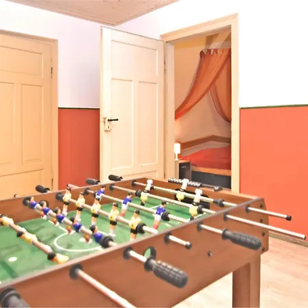 Gruppenhaus Mit German Heimkino, 18 Personen