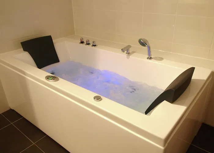 Gruppenhaus Mit German Heimkino, 18 Personen *