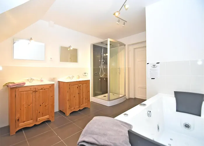 Gruppenhaus Mit German Heimkino, 18 Personen