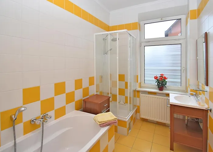 Gruppenhaus Mit German Heimkino, 18 Personen